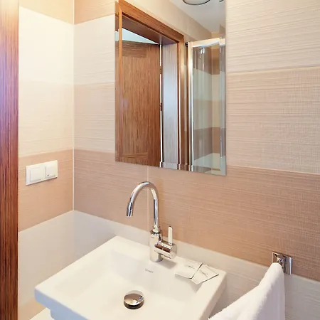 Madre Golf & Family 4*