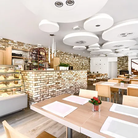 Semesterpark Madre Golf & Family 4*